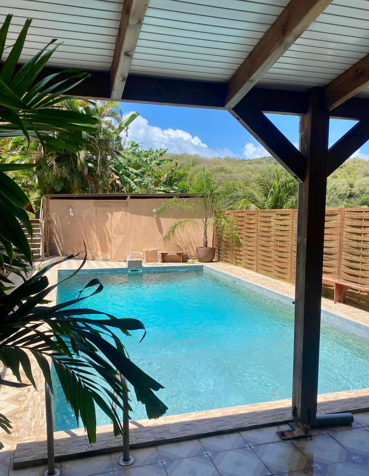 Ferienwohnung Cocotier, Elegant T3 Avec Jardin Tropical Sainte-Anne Exterior foto
